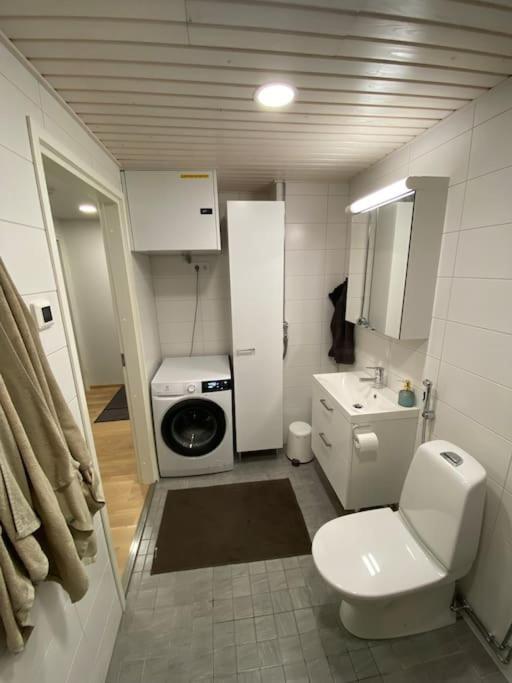 Modern Two Bedroom Apartment Near Helsinki Airport 万塔 外观 照片
